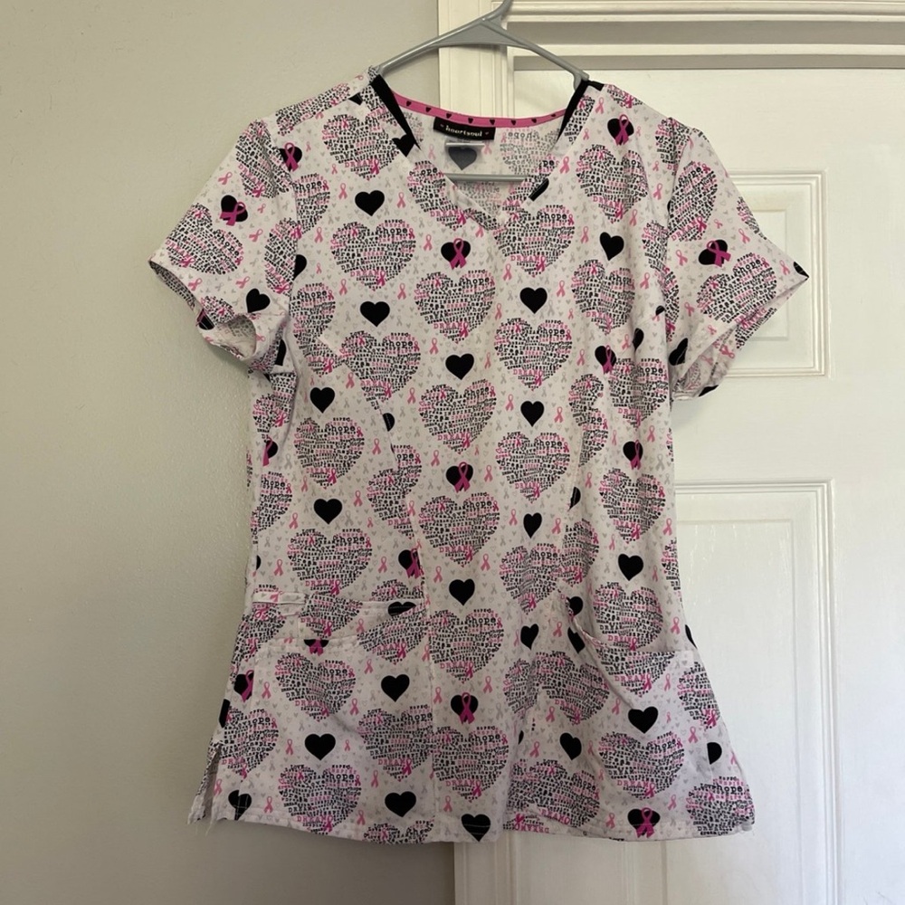 Heartsoul brand scrub top